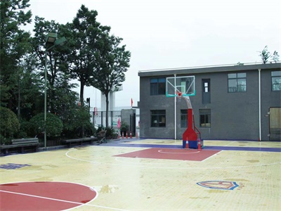 白求恩纪念中学上海中心